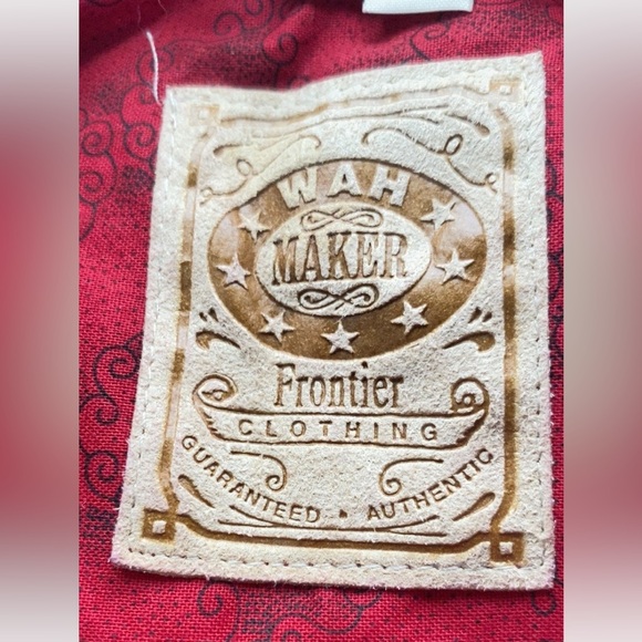 Pattered red WAH Maker frontier long sleeve shirt. X-large - Picture 3 of 6